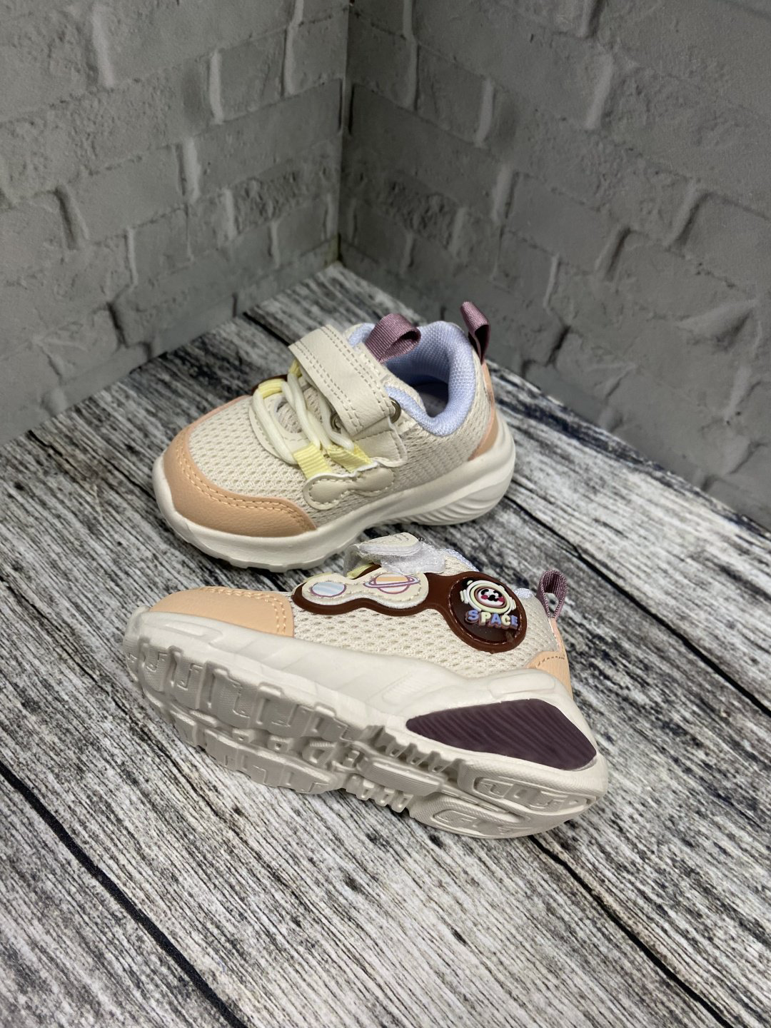Кроссовки Onsun бежевый, коралловый купить,NaN