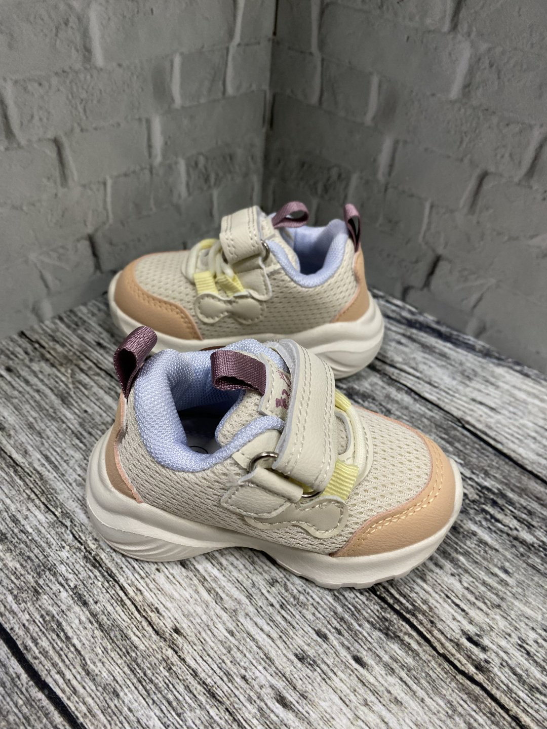 Кроссовки Onsun бежевый, коралловый купить,NaN