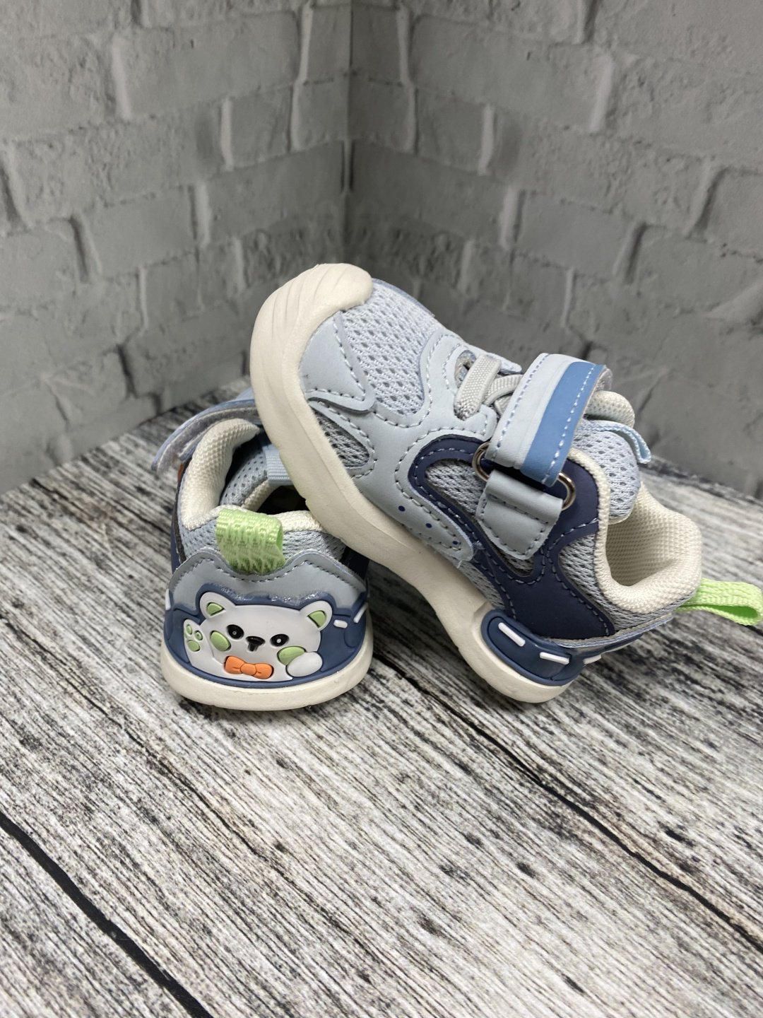 Кроссовки Onsun голубой купить,NaN