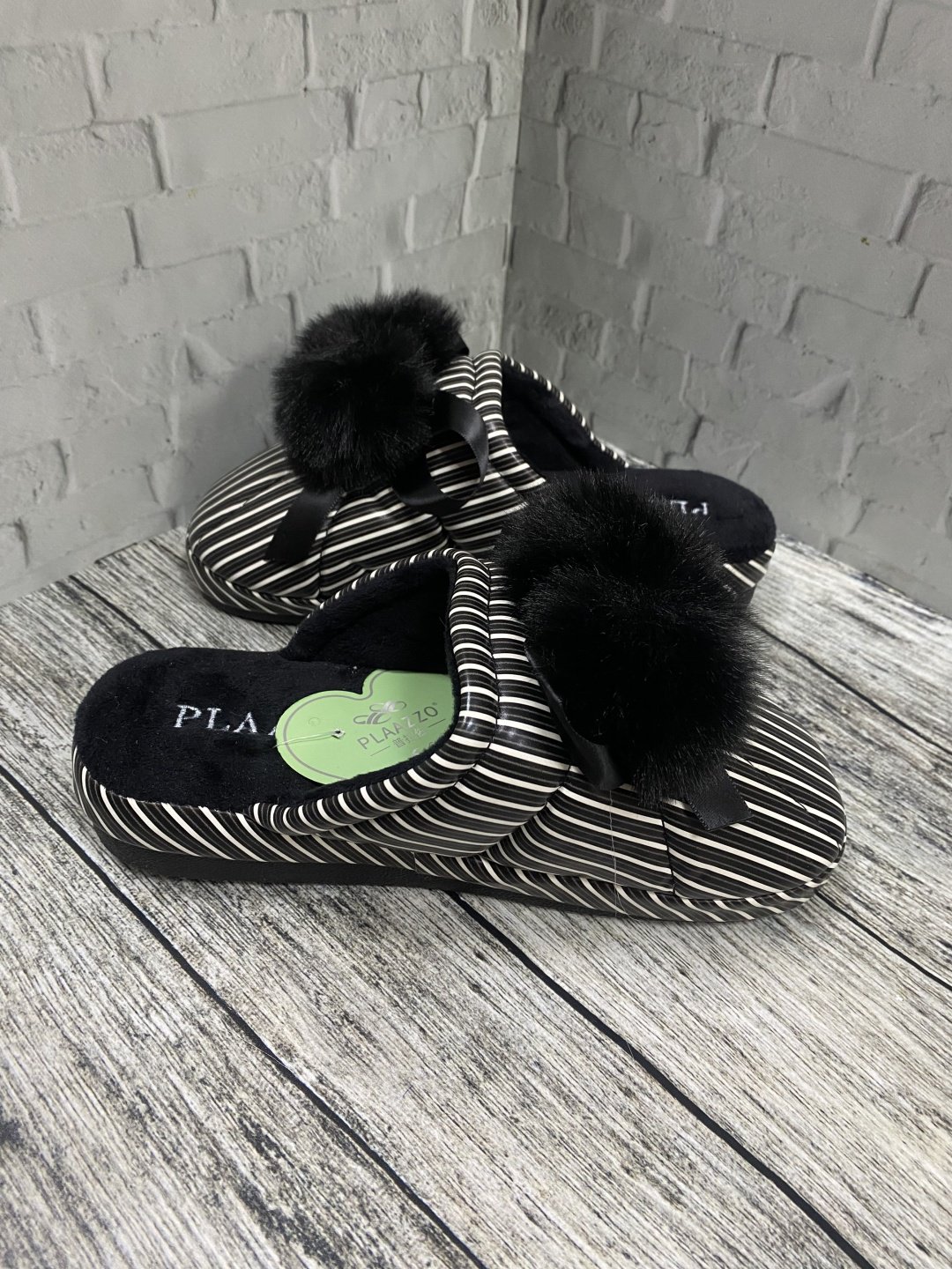 Тапочки Plaazzo черный купить,NaN