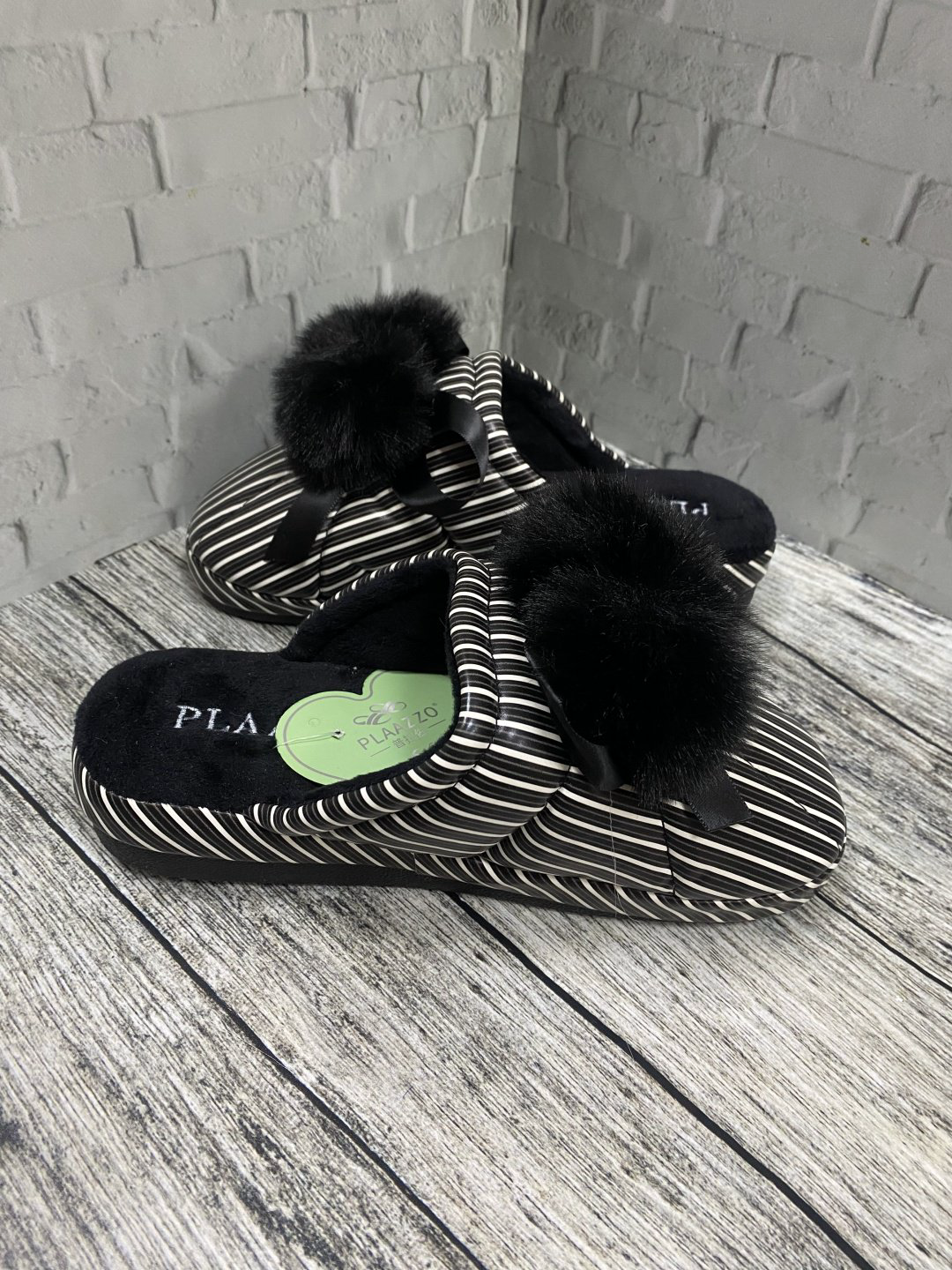 Тапочки Plaazzo черный купить,NaN