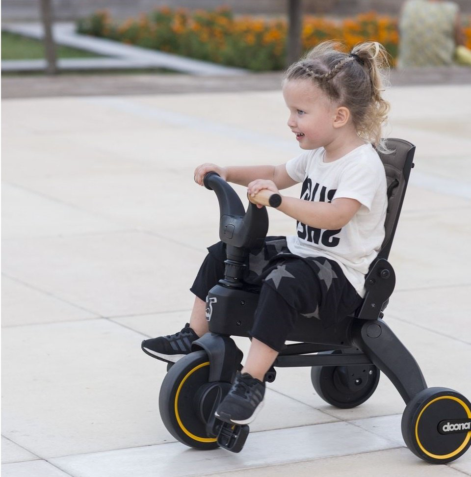 Трёхколёсный велосипед Simple Parenting Liki Trike Limited Edition черный купить,251990