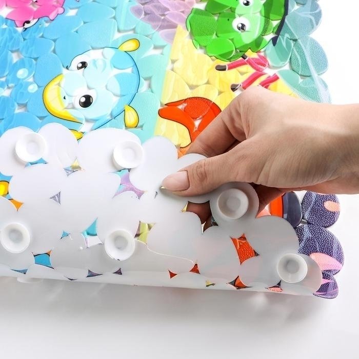 Доляна коврик Яркие рыбы 68x36 см, ПВХ купить,NaN