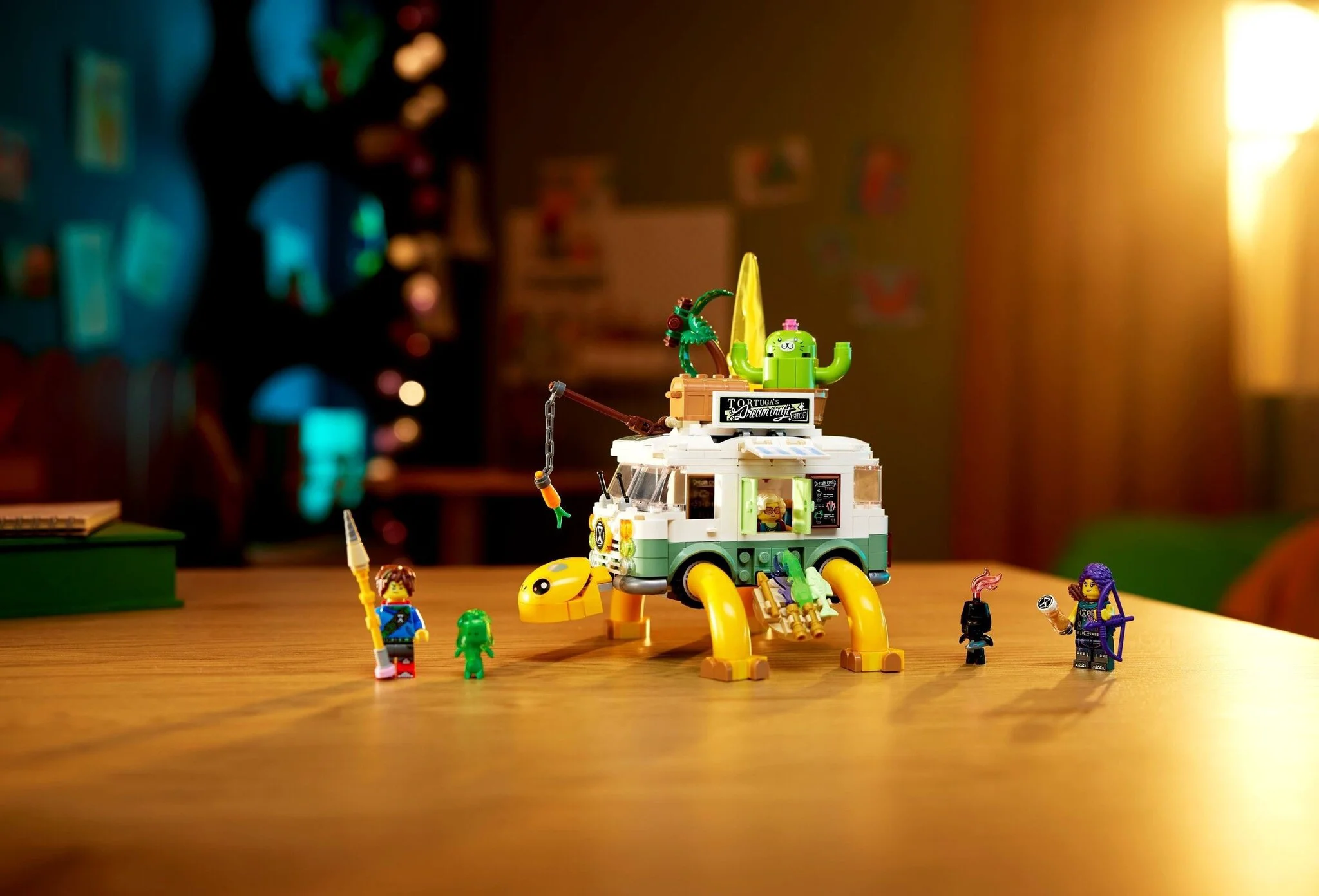 Конструктор LEGO DREAMZzz Фургон-черепаха миссис Кастильо 71456