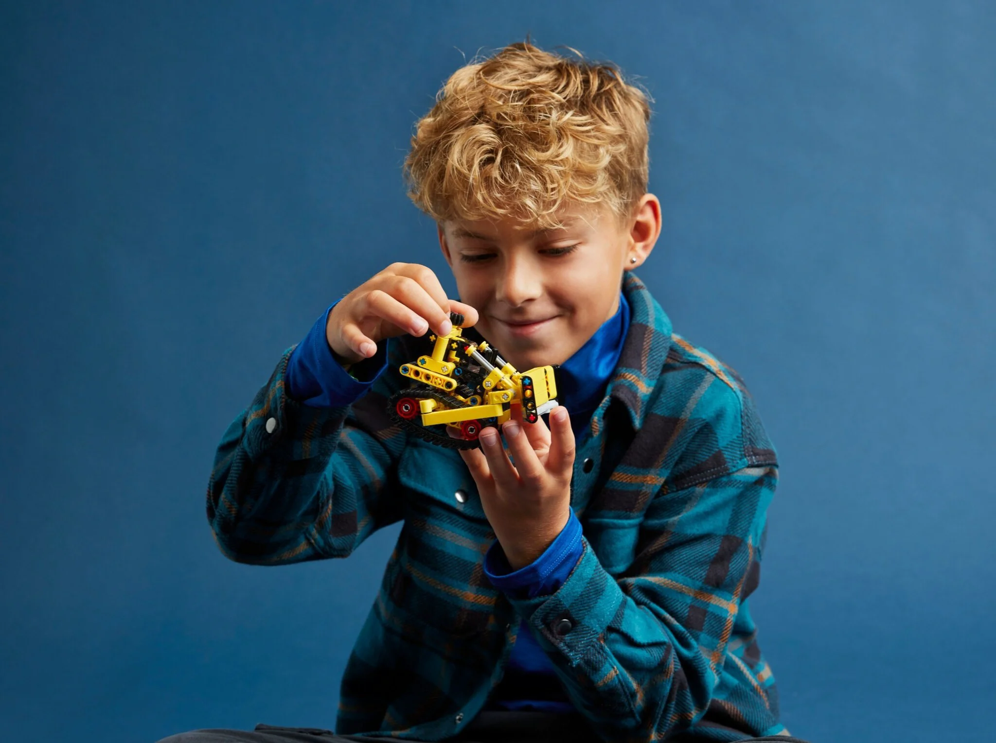 Конструктор LEGO Техник Бульдозер большой грузоподъемности 42163 купить,NaN