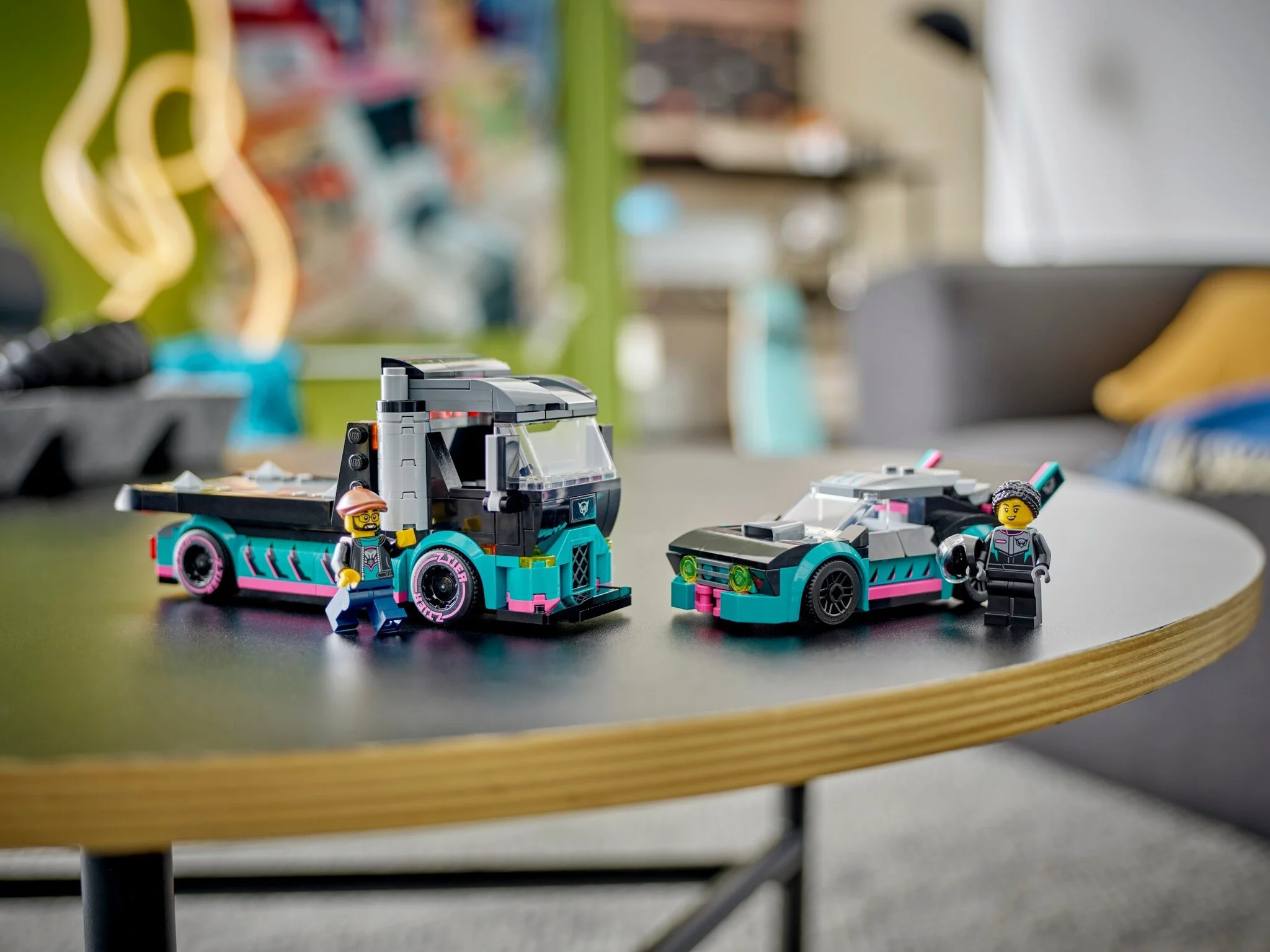 Конструктор LEGO Город Автовоз и гоночный автомобиль 60406 купить,NaN