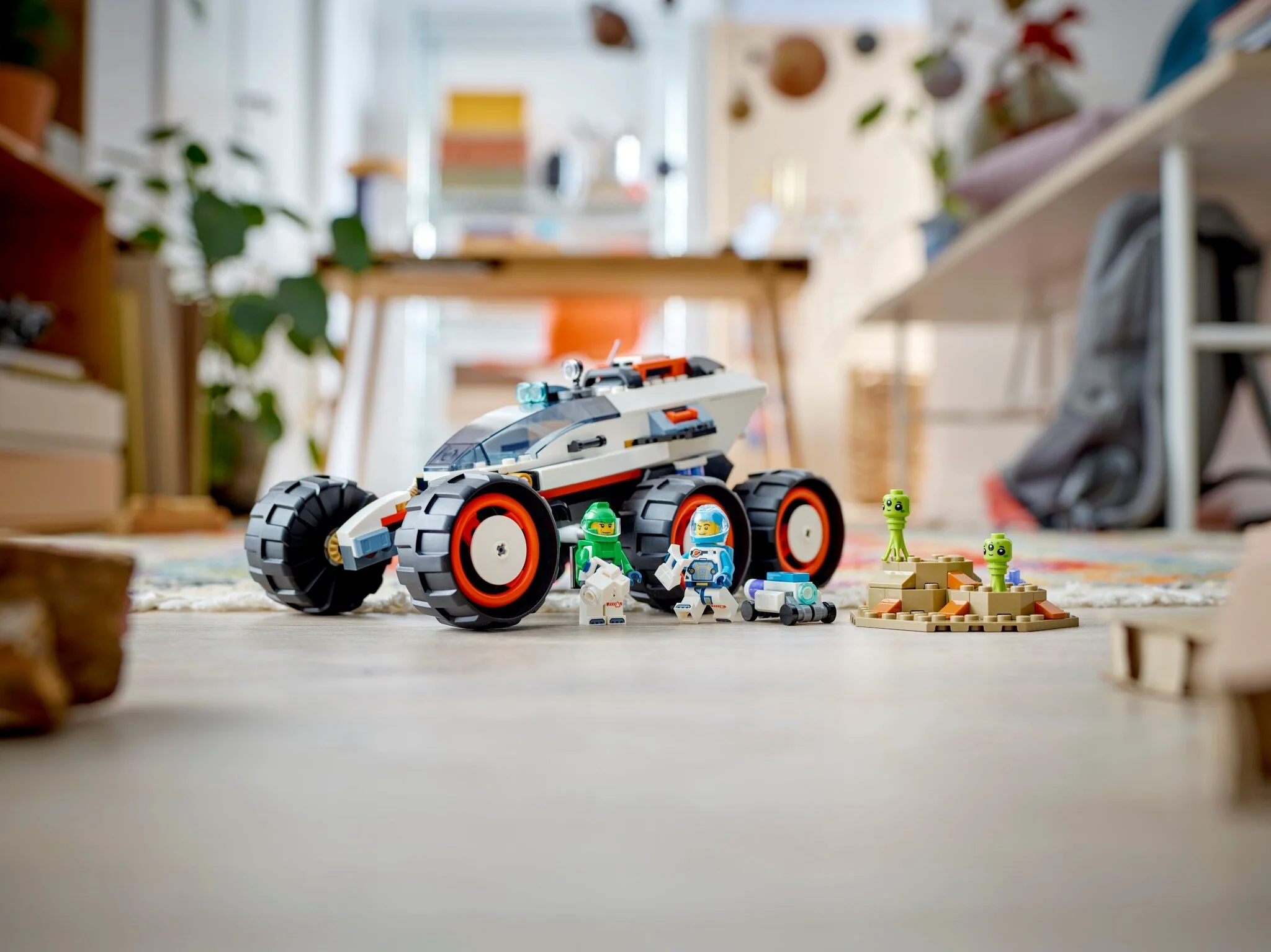 Конструктор LEGO Город Марсоход и инопланетная жизнь 60431 купить,NaN