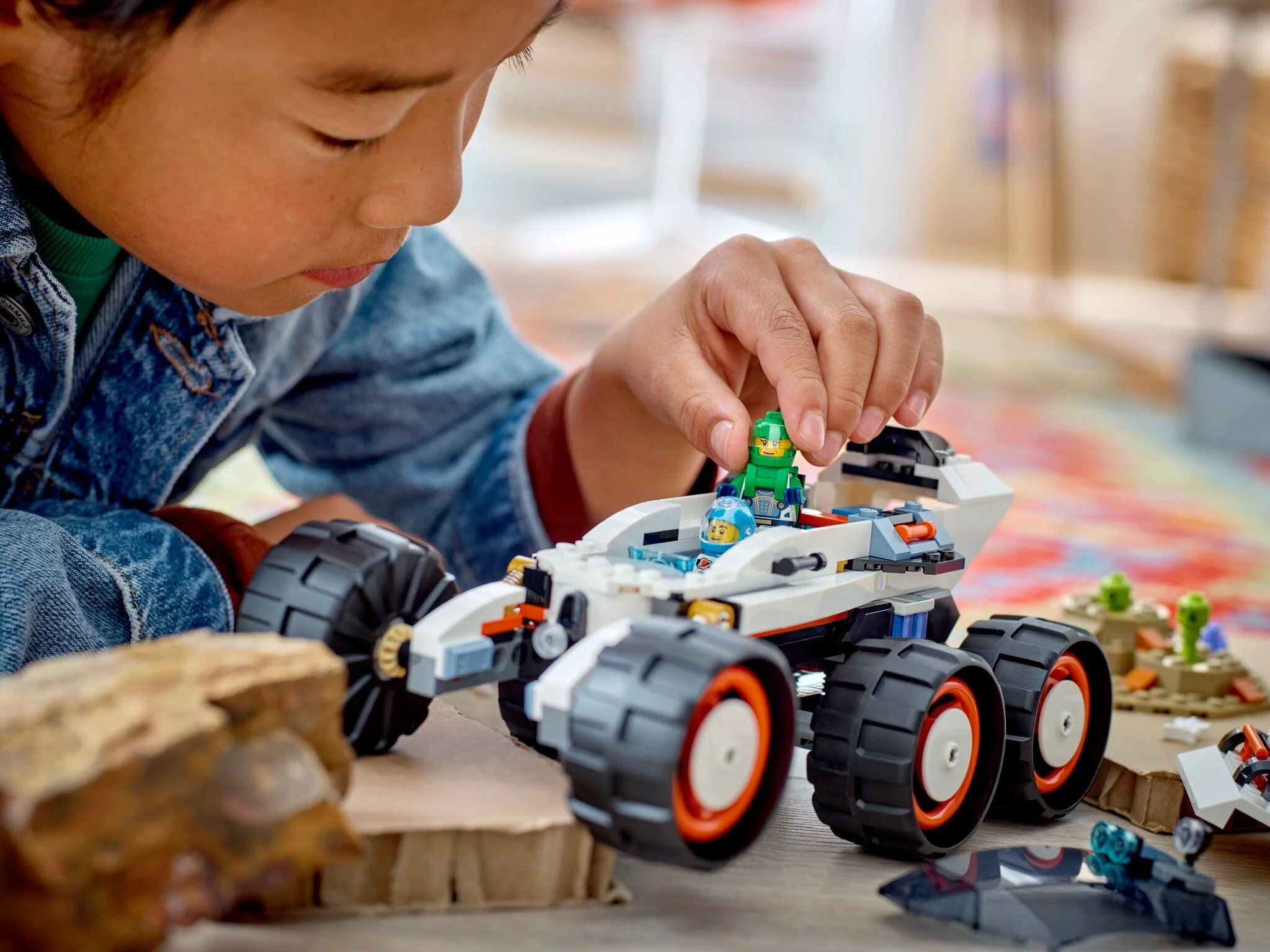 Конструктор LEGO Город Марсоход и инопланетная жизнь 60431 купить,NaN