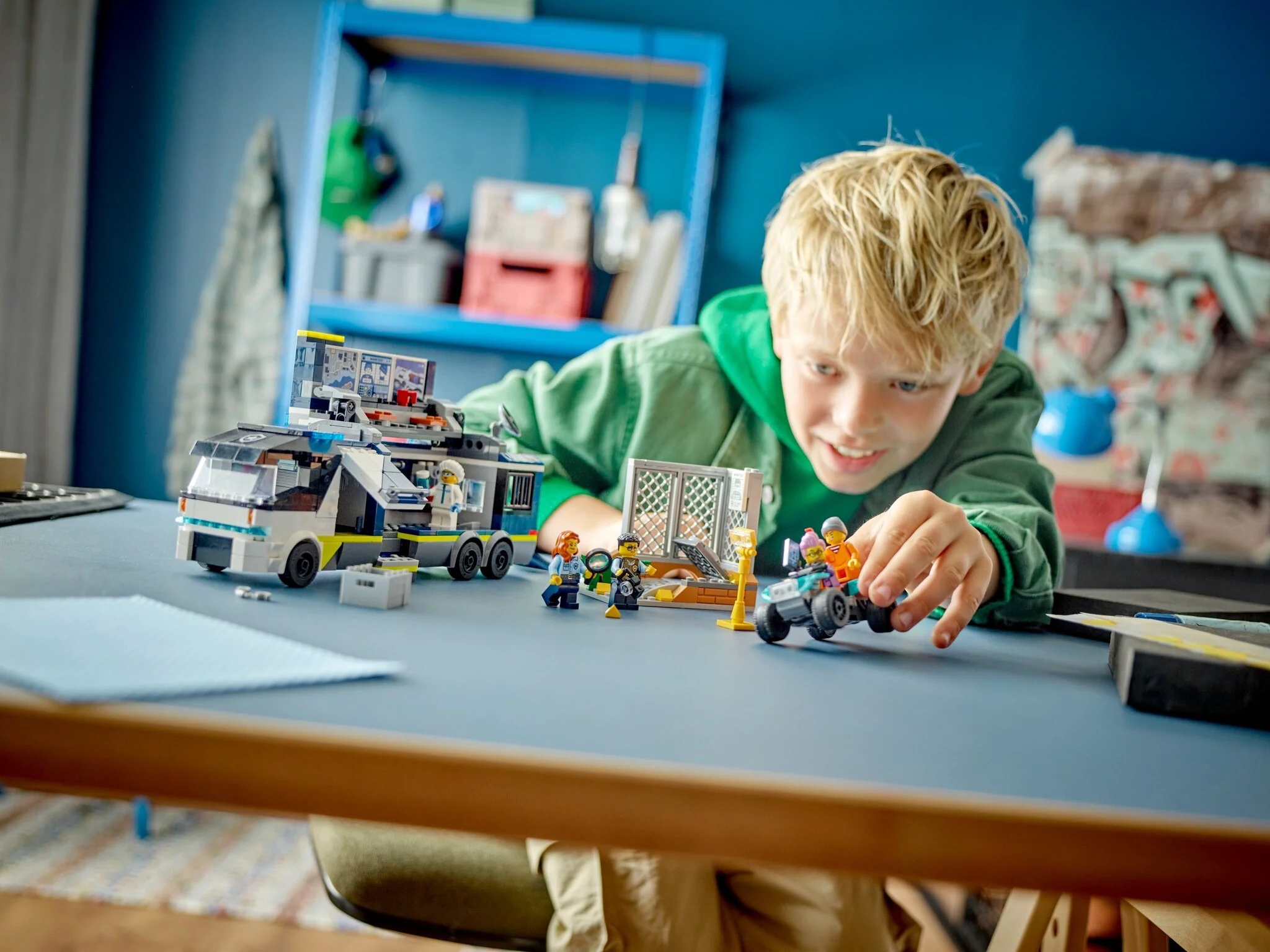 Конструктор LEGO Город Полицейский мобильный командный трейлер 60418 купить,NaN