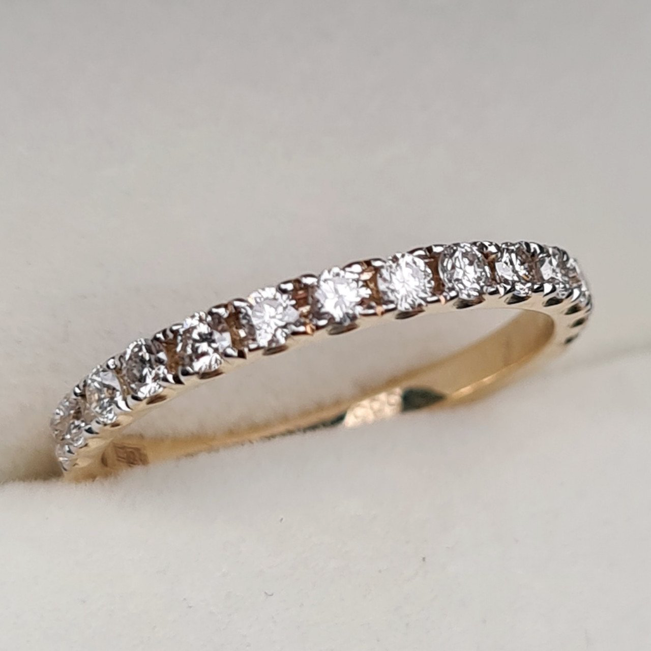 Кольцо Deimantas 99820596 17,5р 1,86гр 0,40ct. купить,NaN