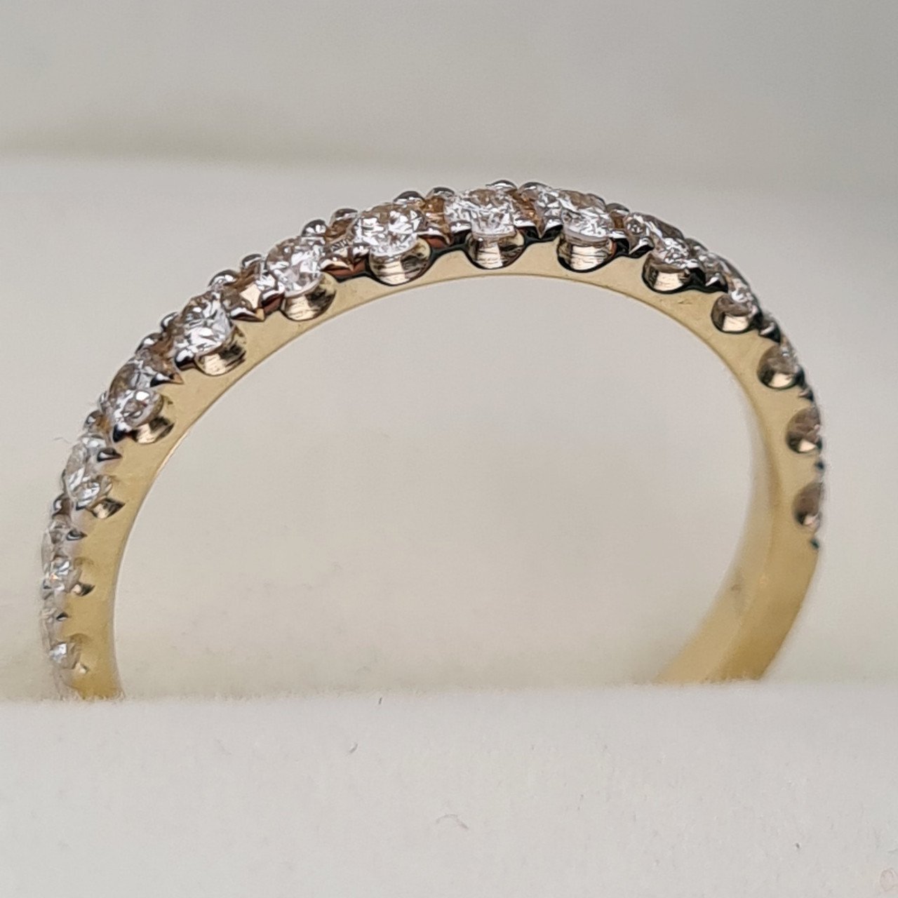 Кольцо Deimantas 99820598 16р 1,82гр 0,40ct. купить,NaN