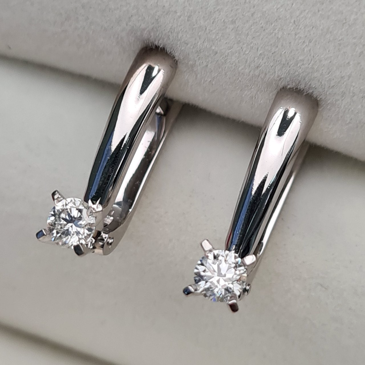 Серьги Deimantas 99849064 3,33гр 0,24ct. купить,NaN
