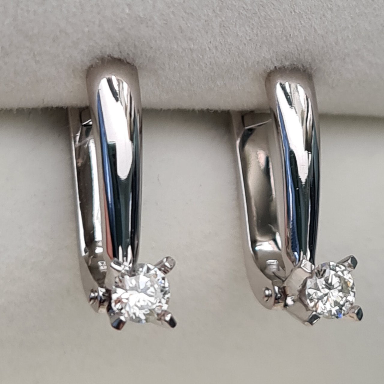 Серьги Deimantas 99849068 3,29гр 0,25ct. купить,NaN