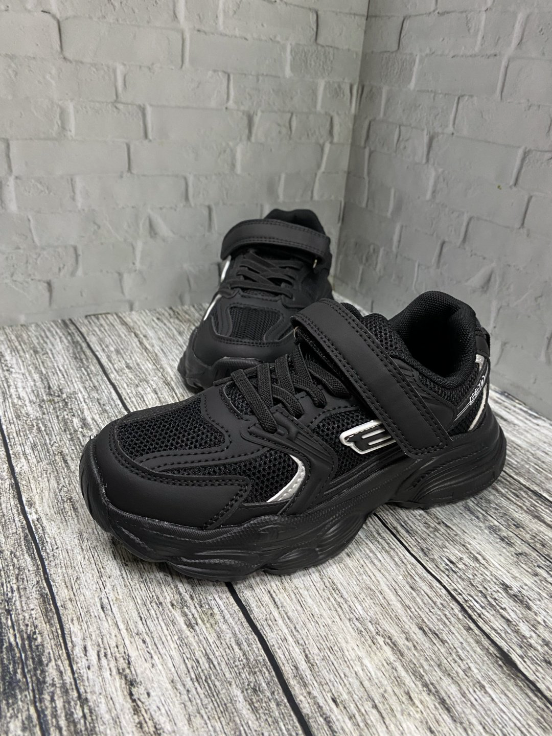 Кроссовки Clibee Кроссовки черный купить,NaN