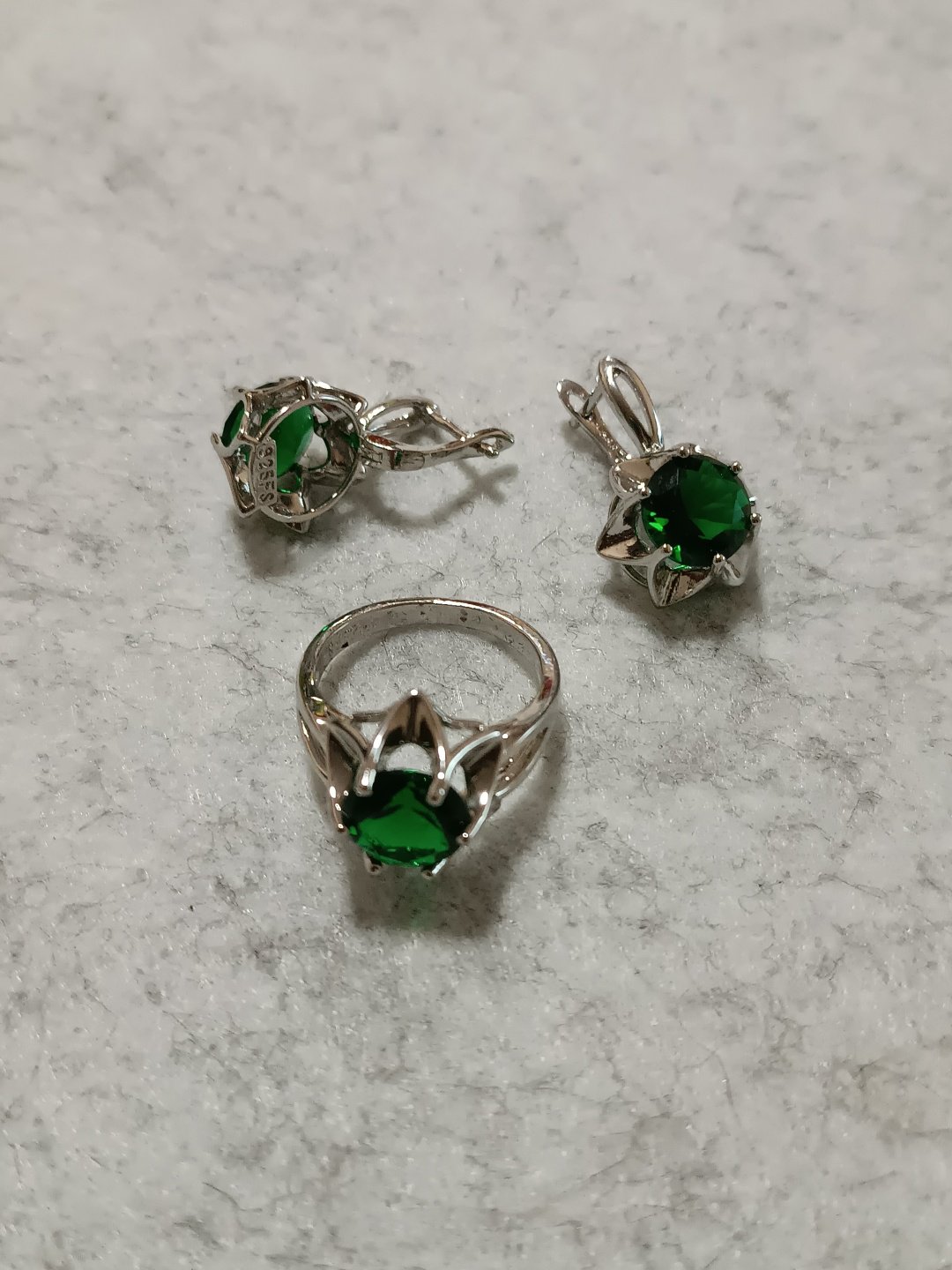 Комплект Бижутерный сплав, кристаллы Swarovski купить,NaN