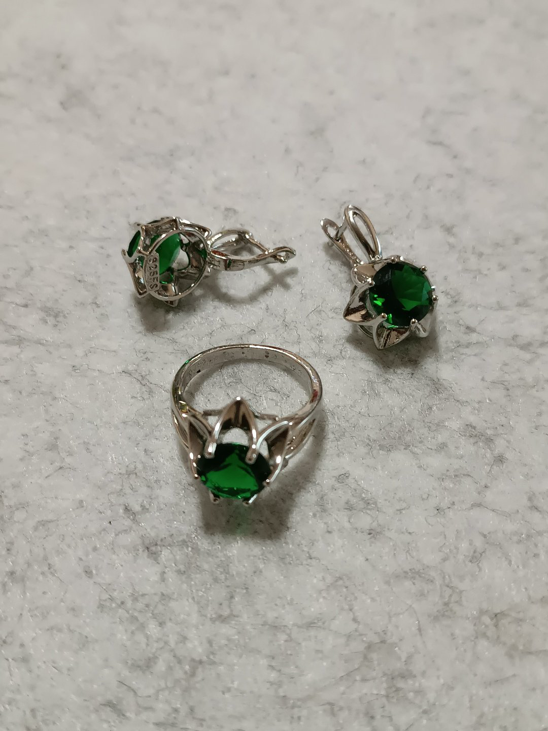 Комплект Бижутерный сплав, кристаллы Swarovski купить,NaN