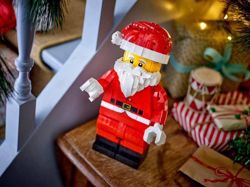 Конструктор LEGO Увеличенная минифигурка Санты 40820, деталей 761 шт купить,55385