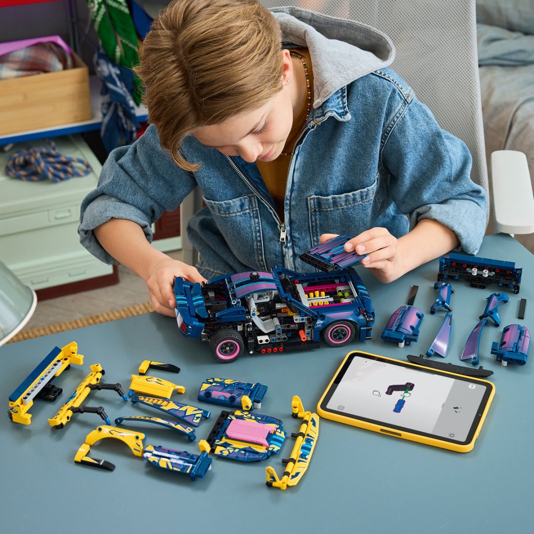 Конструктор LEGO Technic Ford Mustang GT 42236, деталей 973 шт купить,84423