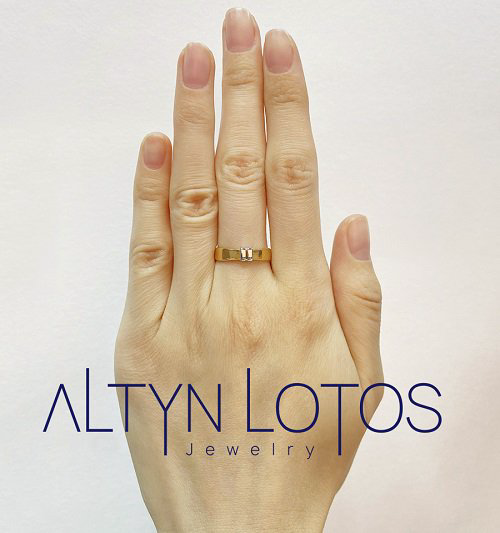 Кольцо Кристалл NK054 17р 1,31гр. купить,NaN