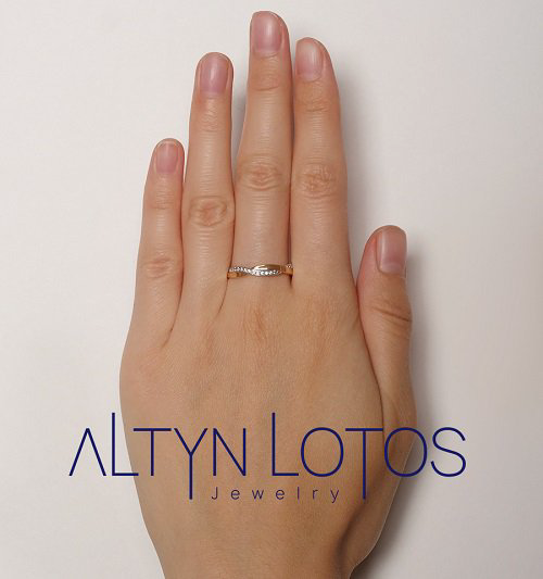 Кольцо Кристалл NJ427 19р 2,86гр. купить,NaN