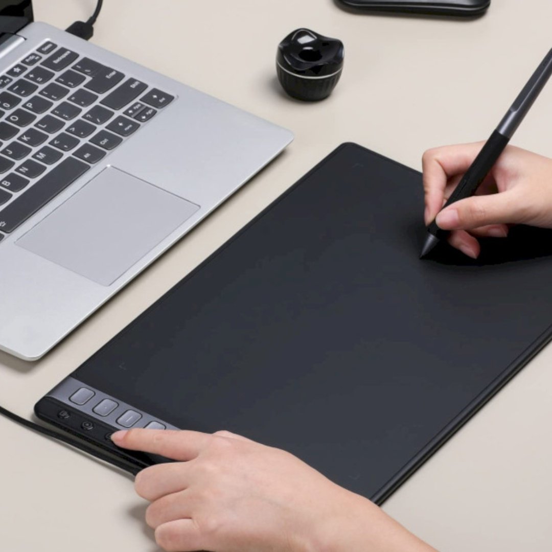 Графический планшет HUION Inspiroy 2L черный купить,53090