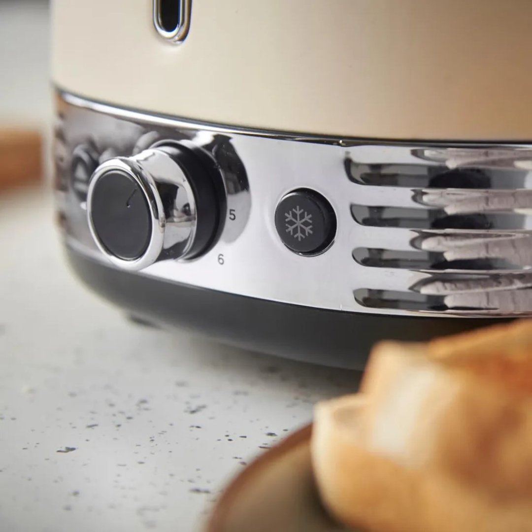 Тостер Russell Hobbs Hanley 28650-56 бежевый купить,38924