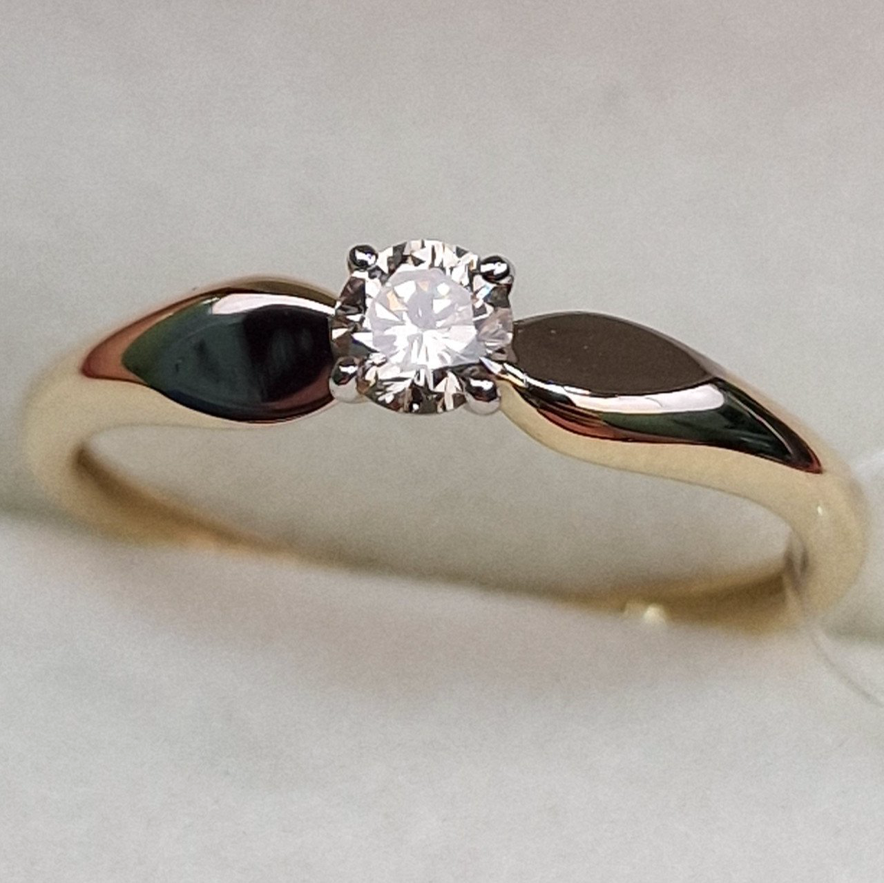 Кольцо Deimantas 99901256 16,5р 1гр 0,188ct. купить,NaN