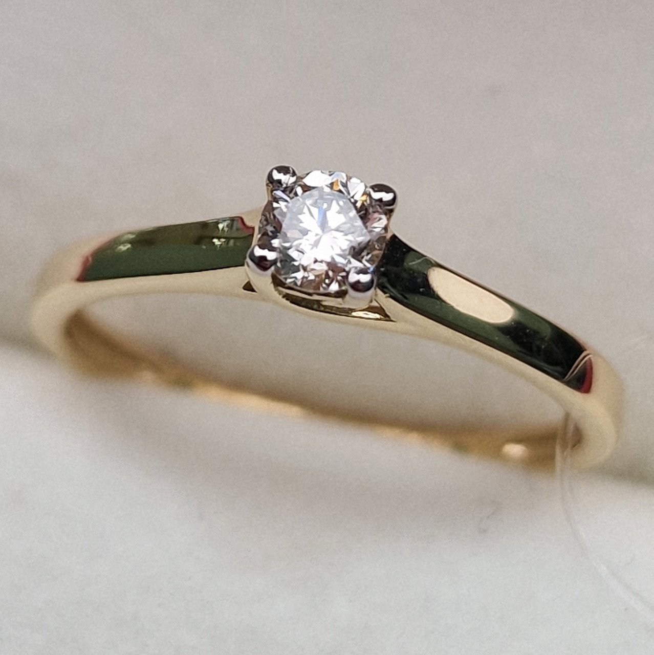 Кольцо Deimantas 99901226 16,5р 1,33гр 0,19ct. купить,NaN