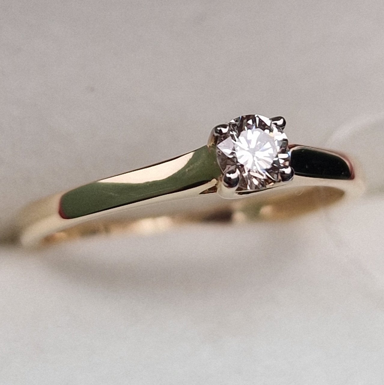 Кольцо Deimantas 99902982 16,5р 1,32гр 0,175ct. купить,NaN