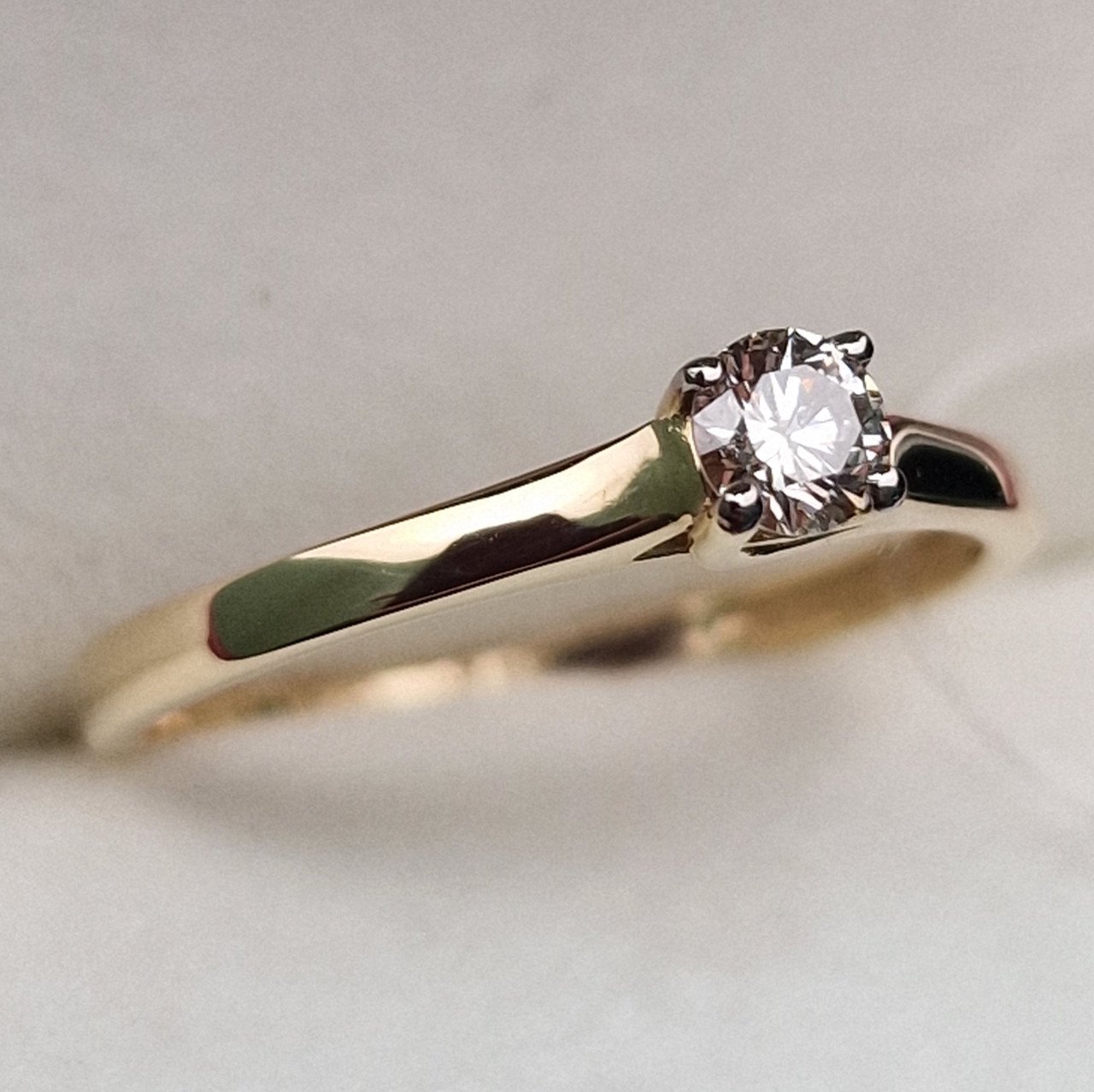 Кольцо Deimantas 99902982 16,5р 1,32гр 0,175ct. купить,NaN