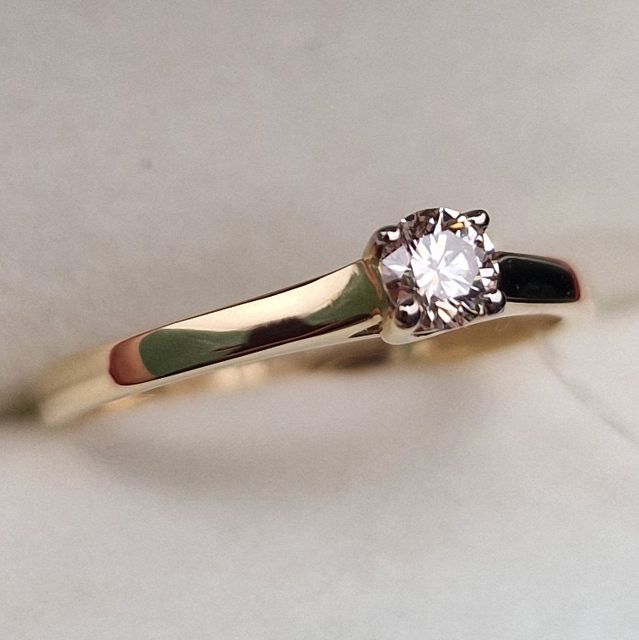 Кольцо Deimantas 99902982 16,5р 1,32гр 0,175ct. купить,NaN