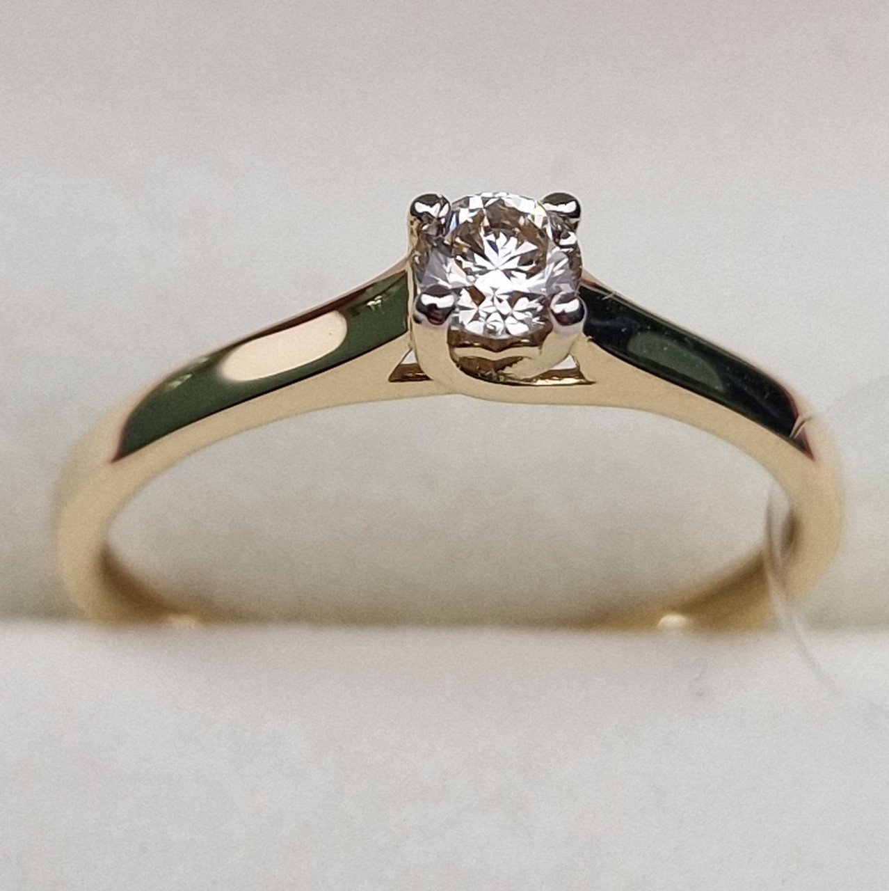 Кольцо Deimantas 99901226 16,5р 1,33гр 0,19ct. купить,NaN