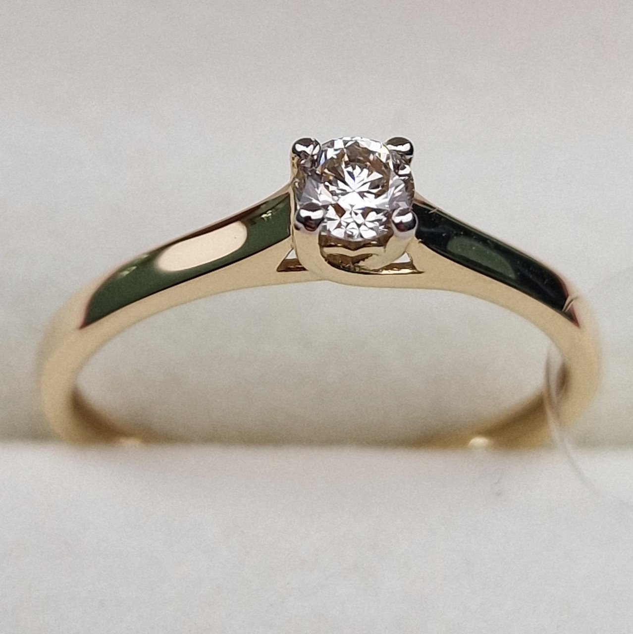 Кольцо Deimantas 99901226 16,5р 1,33гр 0,19ct. купить,NaN