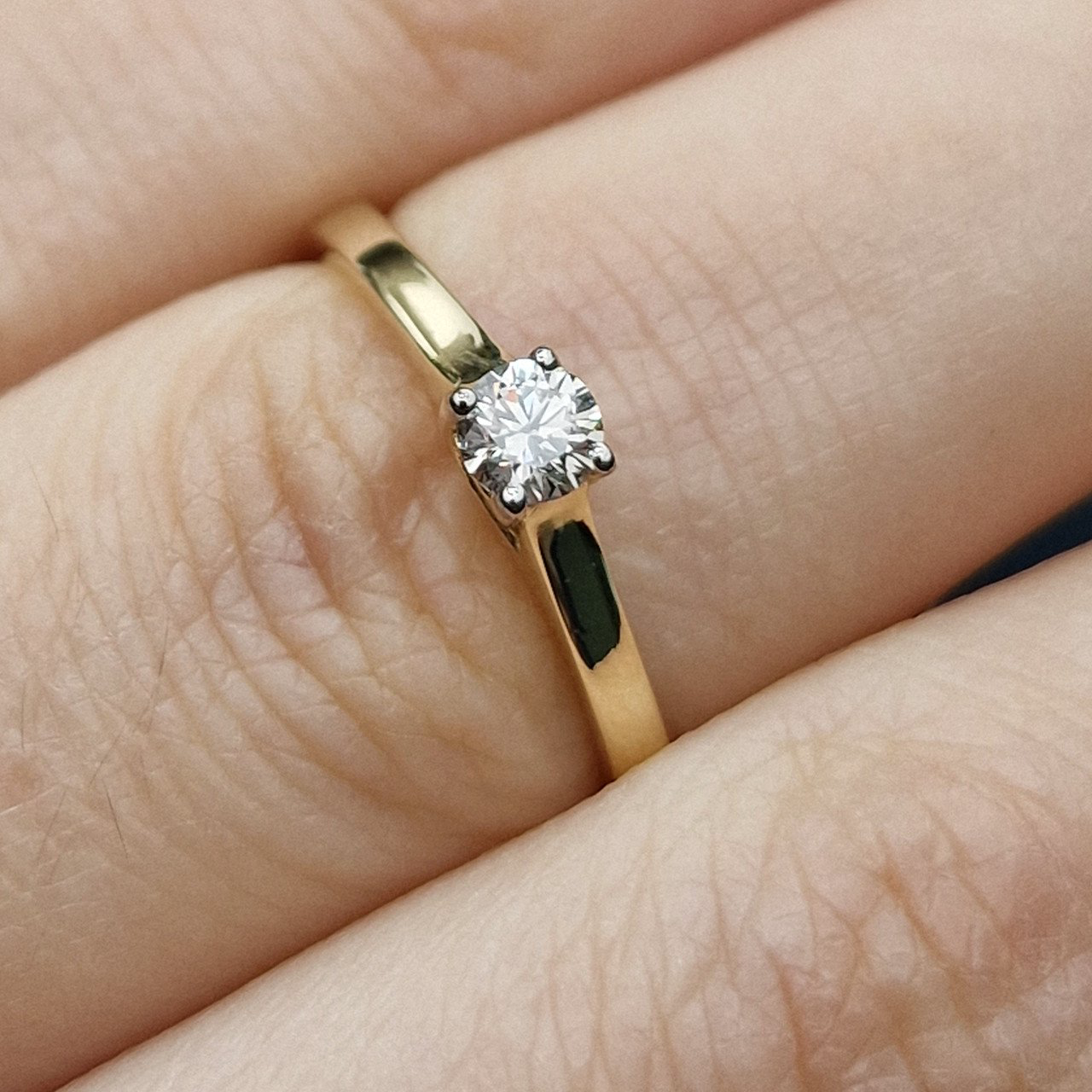 Кольцо Deimantas 99902982 16,5р 1,32гр 0,175ct. купить,NaN