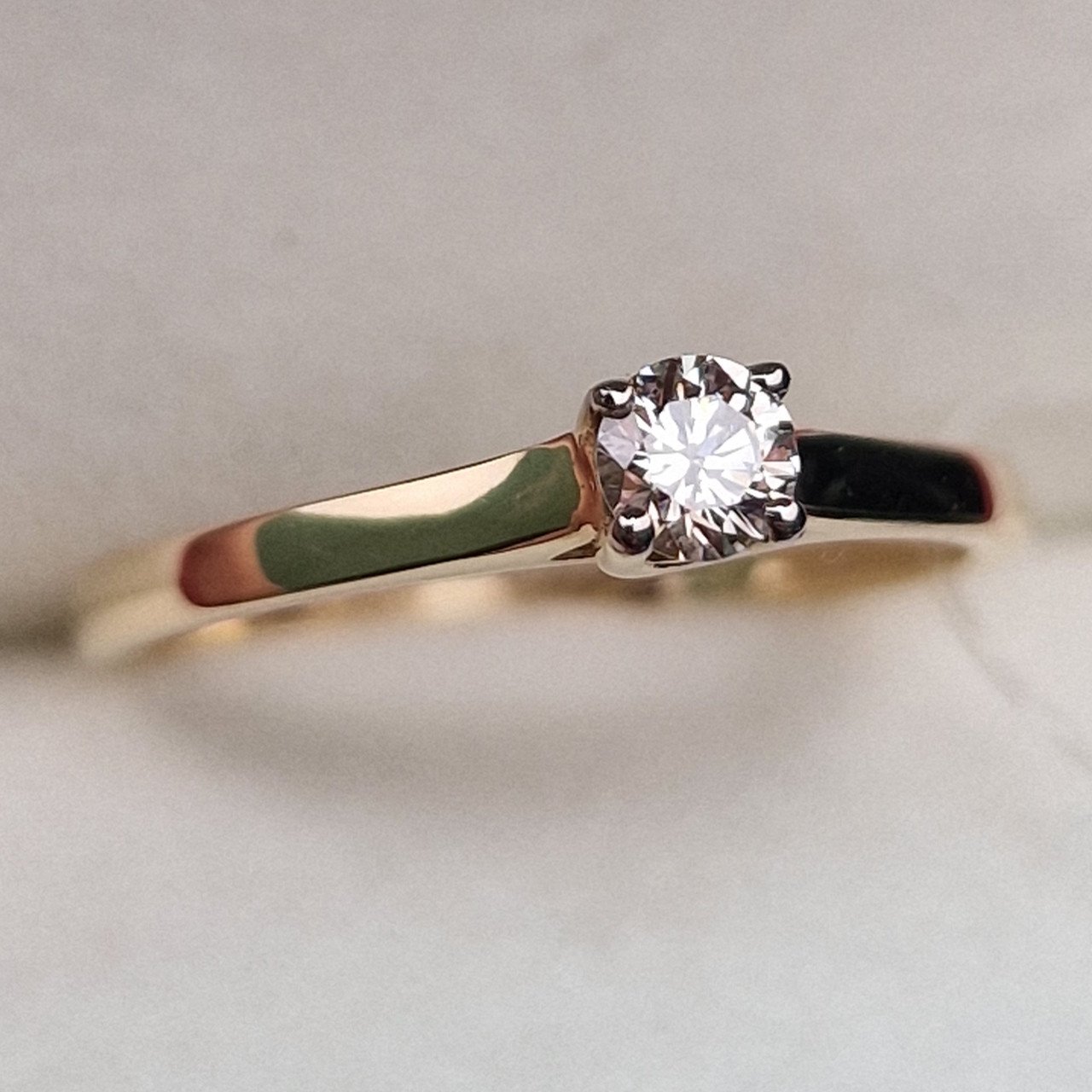 Кольцо Deimantas 99902982 16,5р 1,32гр 0,175ct. купить,NaN