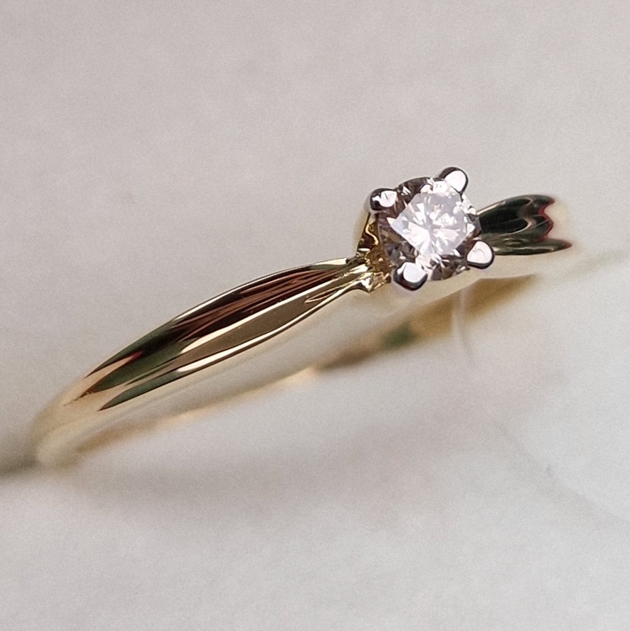 Кольцо Deimantas 99905092 17,5р 1,69гр 0,15ct. купить,NaN