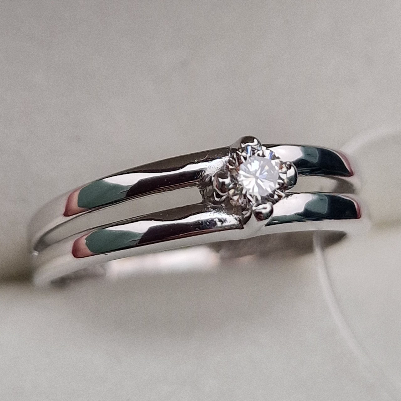 Кольцо Deimantas 99905114 16р 2,03гр 0,127ct. купить,NaN