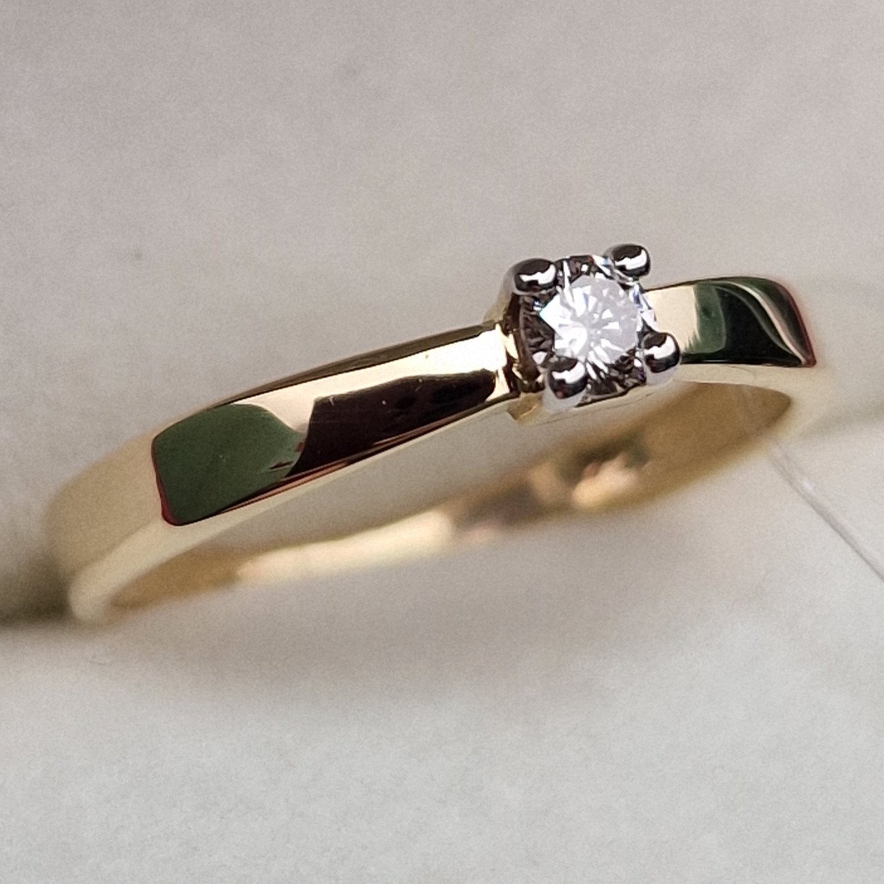 Кольцо Deimantas 99905128 16,5р 1,32гр 0,112ct. купить,NaN
