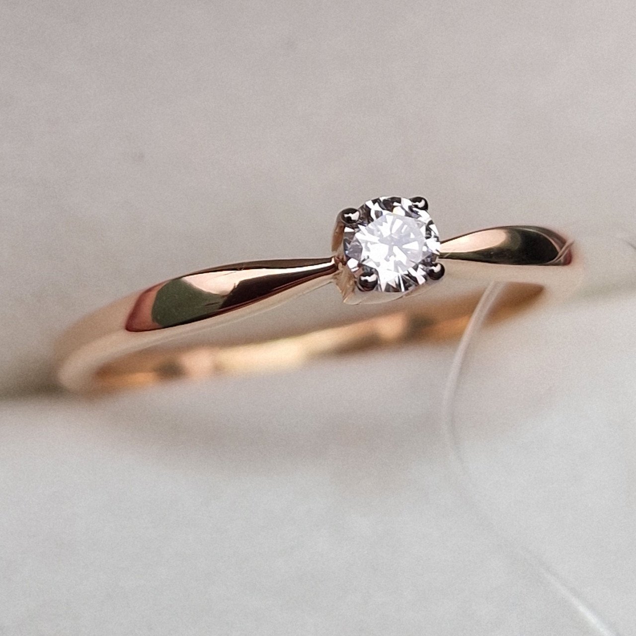 Кольцо Deimantas 99905136 15,5р 1,58гр 0,097ct. купить,NaN
