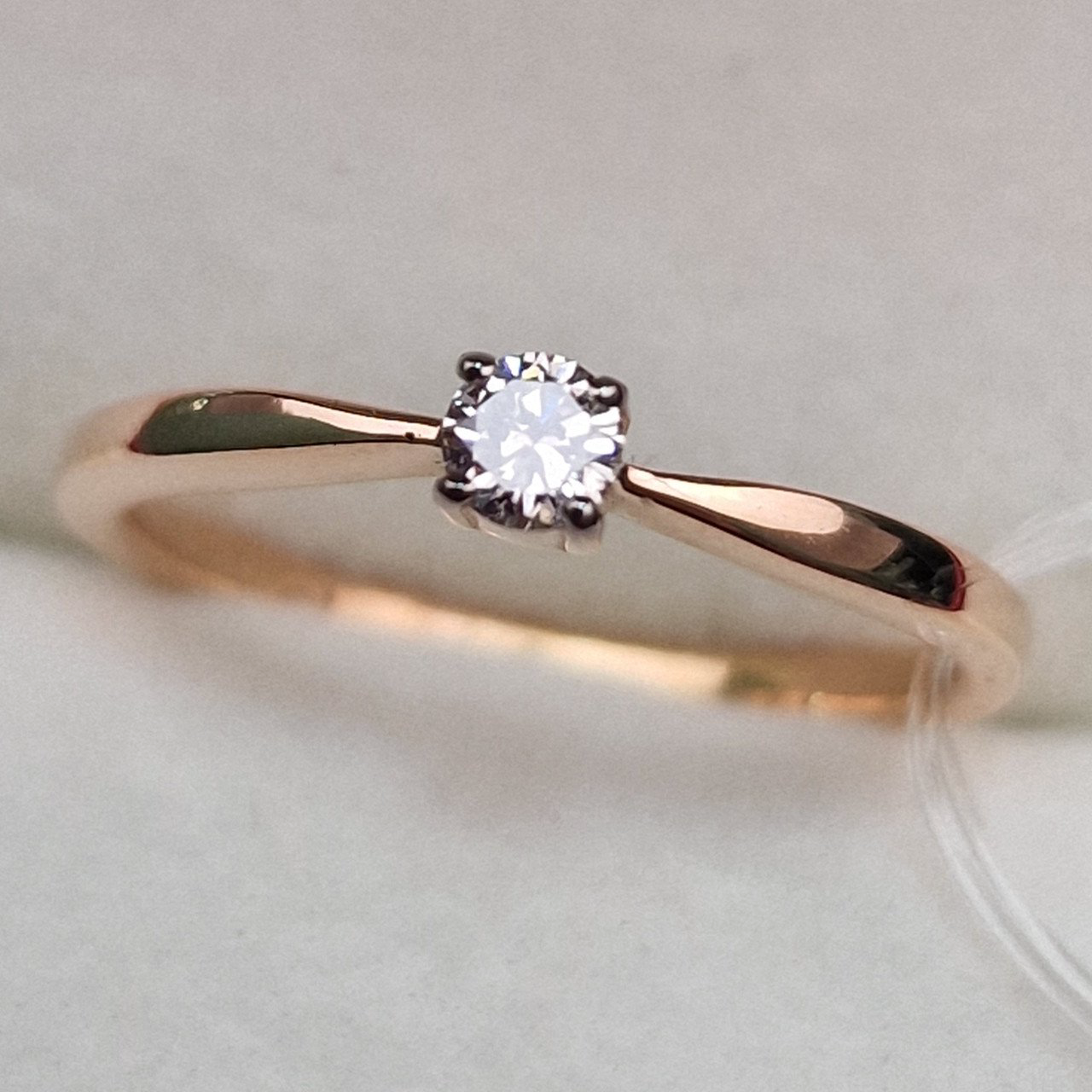 Кольцо Deimantas 99905140 16р 1,75гр 0,101ct. купить,NaN