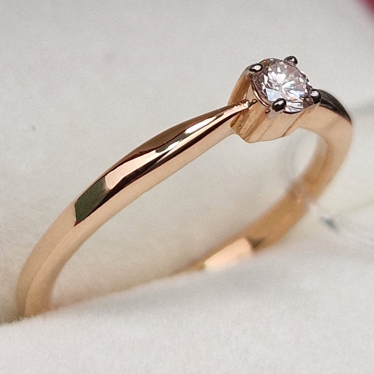 Кольцо Deimantas 99905140 16р 1,75гр 0,101ct. купить,NaN