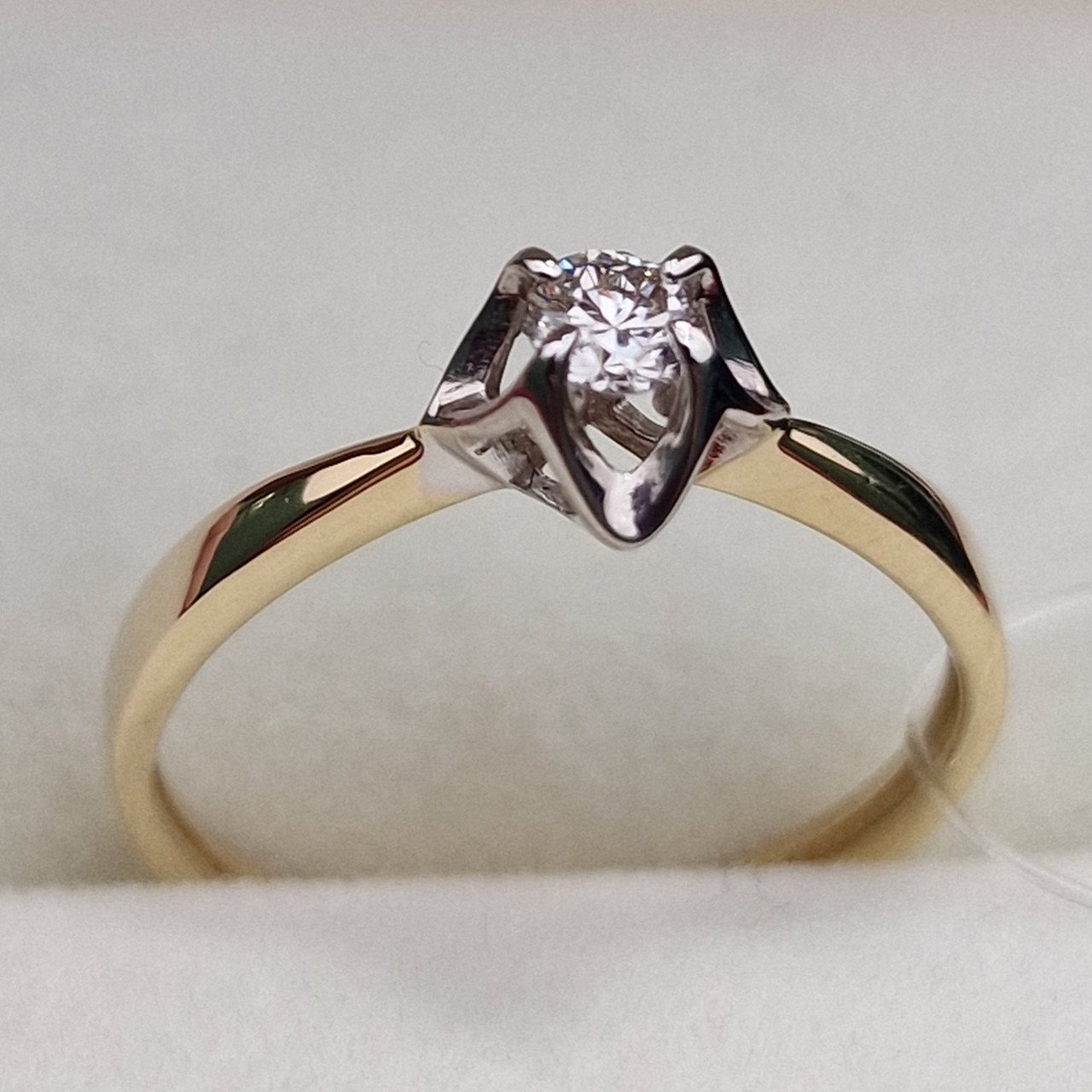 Кольцо Deimantas 99905142 15,5р 1,1гр 0,121ct. купить,NaN