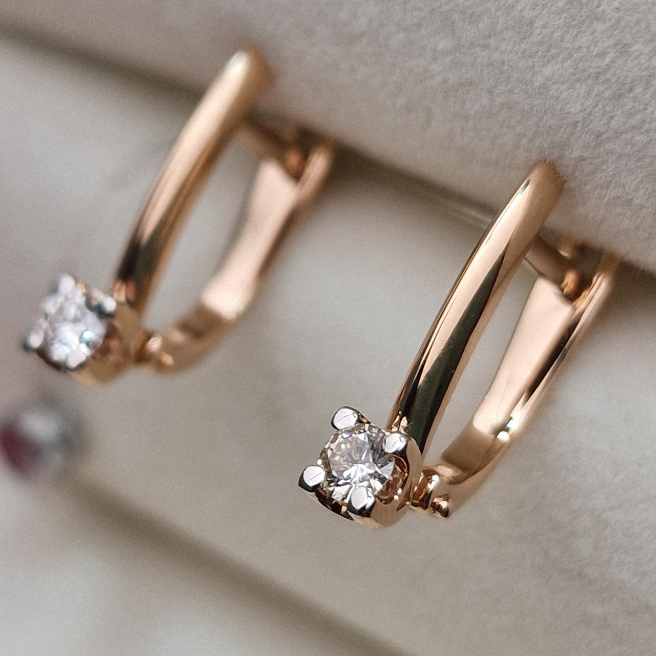 Серьги Deimantas 99905158 2,48гр 0,212ct. купить,NaN