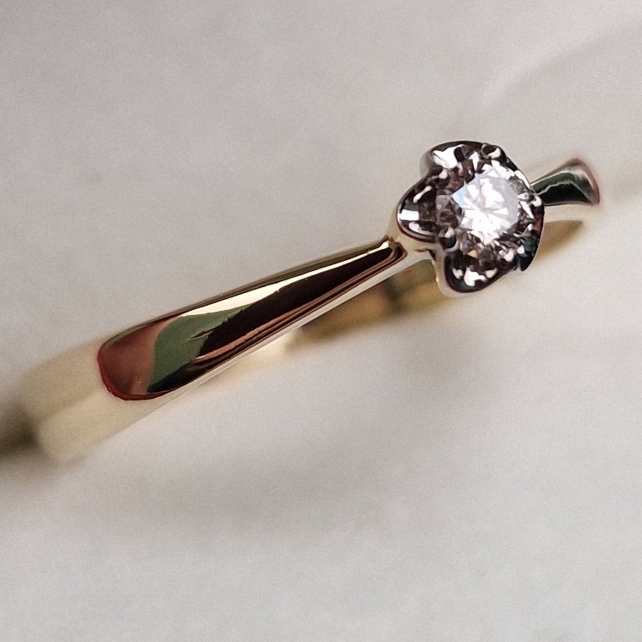 Кольцо Deimantas 99905146 18р 1,85гр 0,104ct. купить,NaN
