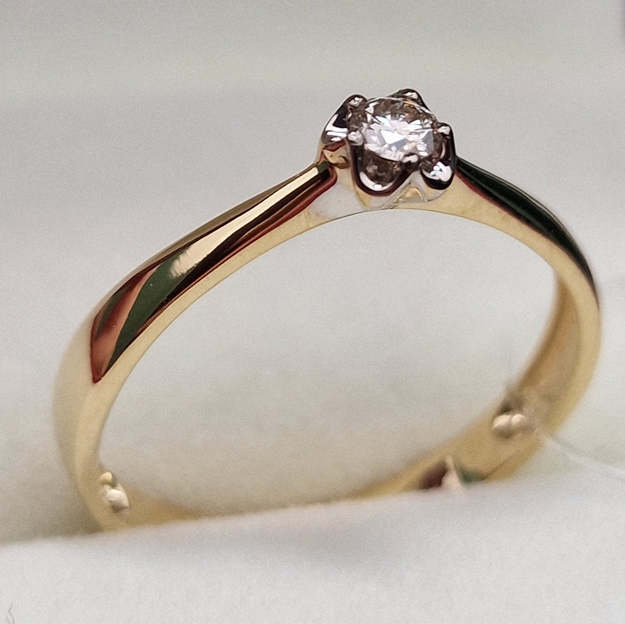 Кольцо Deimantas 99905146 18р 1,85гр 0,104ct. купить,NaN