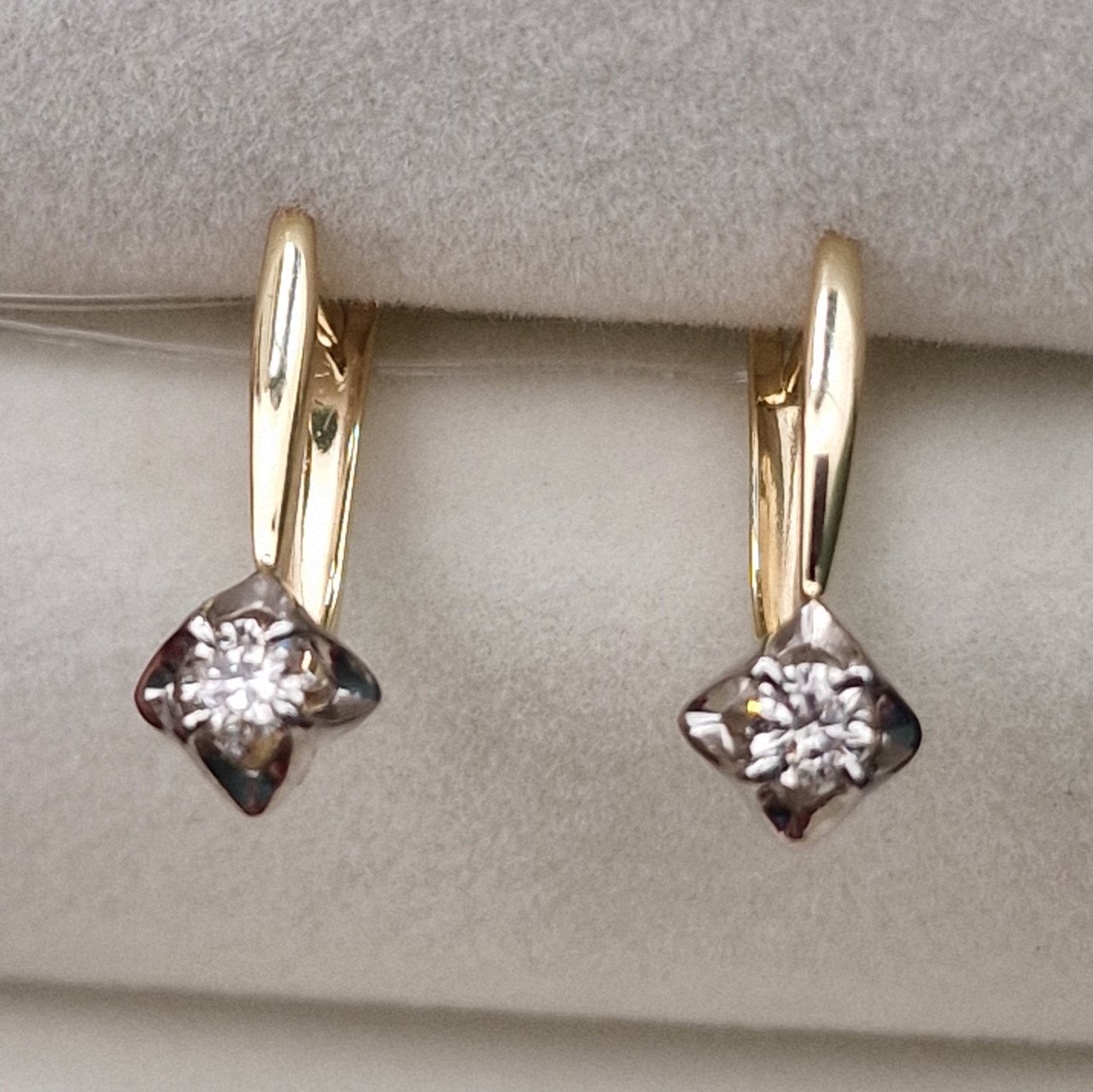 Серьги Deimantas 99905163 1,82гр 0,207ct. купить,NaN