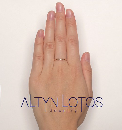 Кольцо Династия 024381-1102 17р 0,95гр. купить,NaN