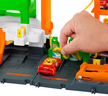 Hot Wheels Электрозаправочная станция HTN790, пластик, металл, мультиколор