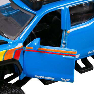 Внедорожник Maisto Toyota Tundra TRD PRO '22 21205/11A, металл, синий купить,NaN