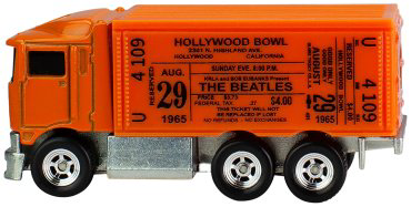Грузовая Hot Wheels Pop Culture - Hiway Hauler HXD63/HVJ41, металл, оранжевый купить,NaN